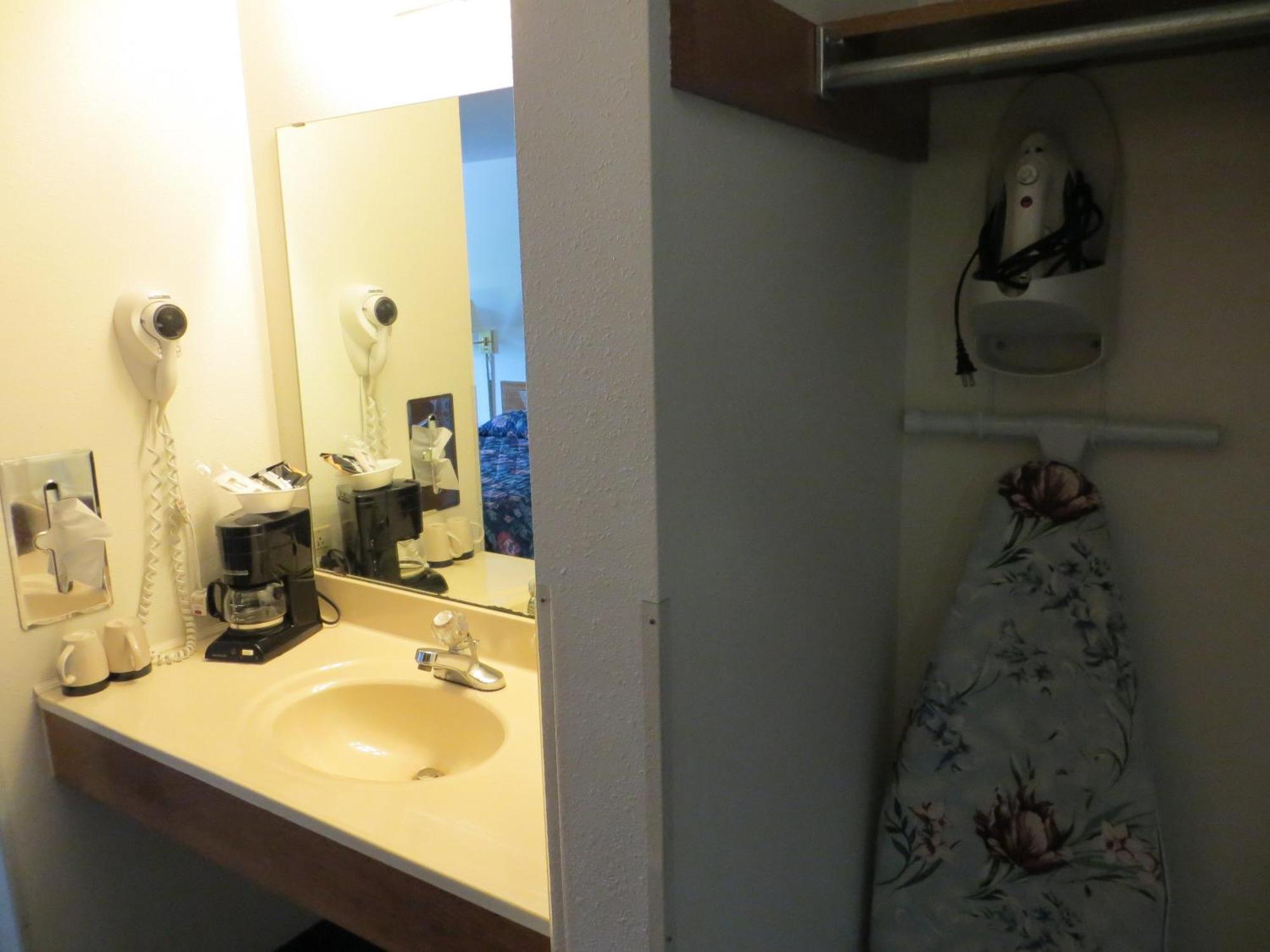 Super 8 By Wyndham Du Quoin Hotel Quarto foto